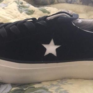 Velvet Converse